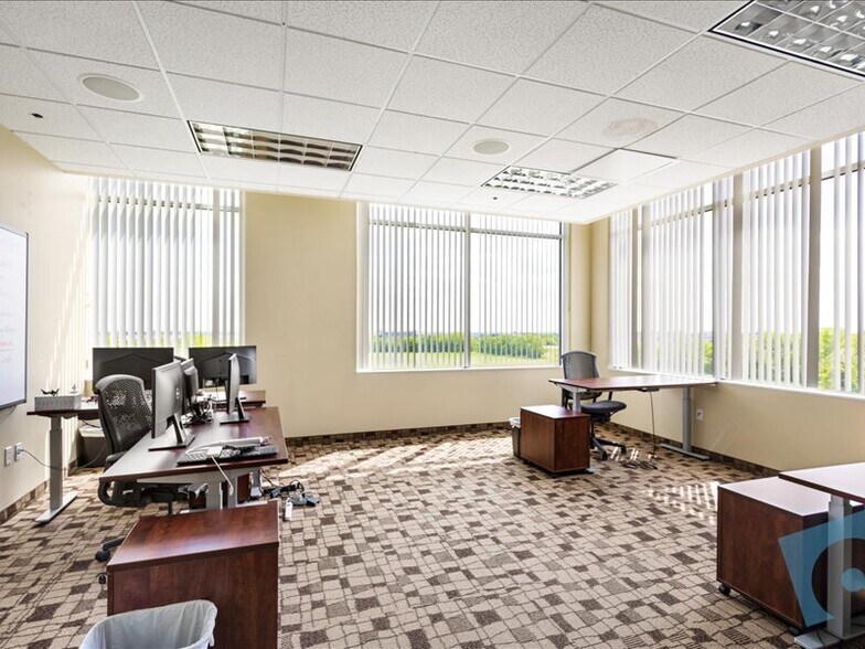 More Photos Of 1301 Municipal Way, Grapevine Office For Lease