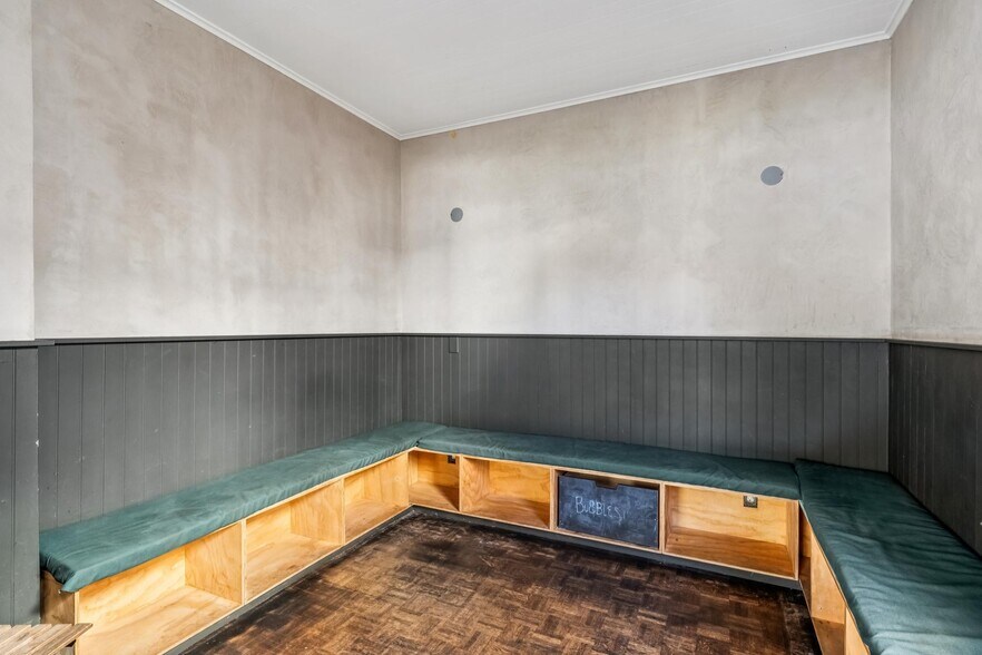 More Photos Of 11 Wharf Rd, Bolinas General Retail For Sale