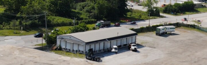 More Photos Of 16059 S Crawford Ave, Markham Truck Terminal For Lease