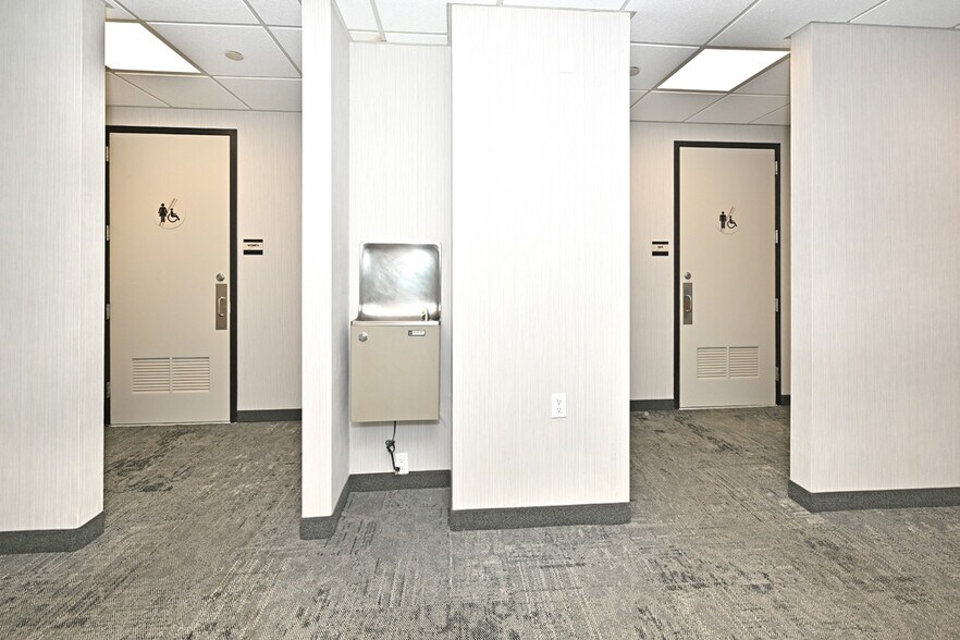 More Photos Of 50 Tice Blvd, Woodcliff Lake Office For Lease