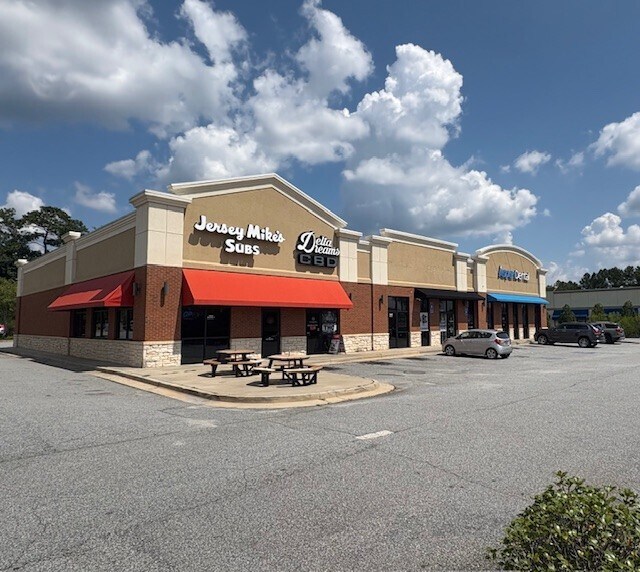 Primary Photo Of 5005 Riverside Dr, Macon-Bibb Freestanding For Lease