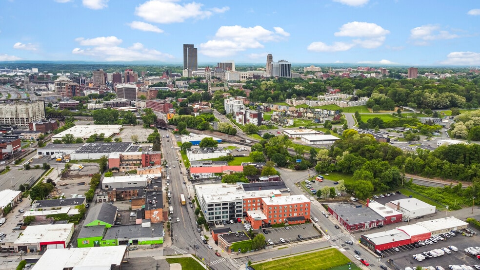 More Photos Of 930 Broadway, Albany Apartments For Lease