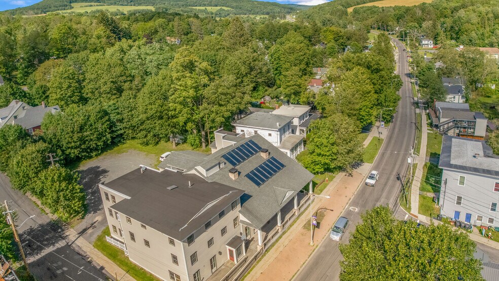 More Photos Of 56 Main St, Stamford Hotel For Sale