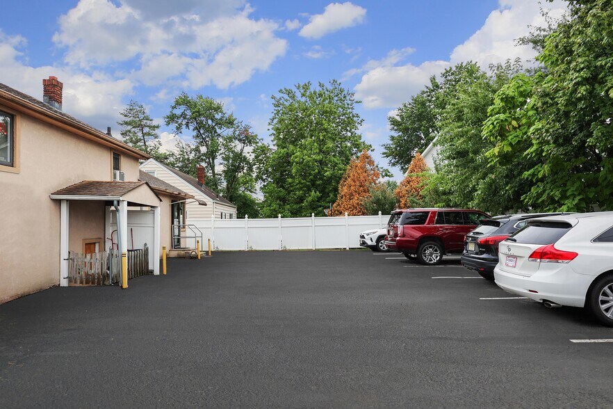 More Photos Of 1162 Raritan Rd, Clark General Retail For Sale