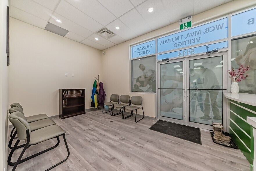 More Photos Of 2255 32 St NE, Calgary Storefront Retail Office For Sale