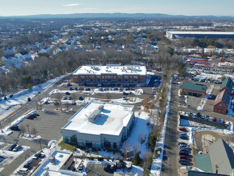 More Photos Of 43130 Amberwood Plz, South Riding Medical For Sale
