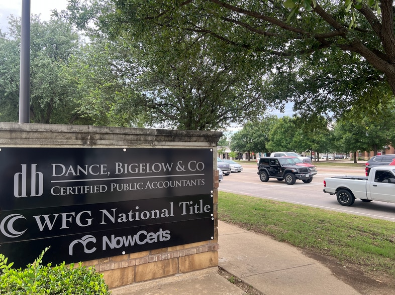 More Photos Of 3492 Long Prairie Rd, Flower Mound Medical For Lease