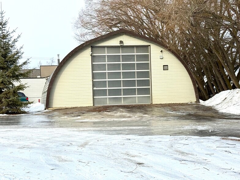 More Photos Of 28045 Township Road 384, Red Deer County Industrial For Sale