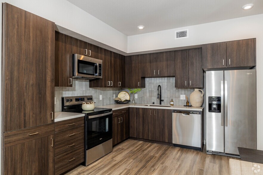 More Photos Of 5030 Wiseman Way, Fairfield Apartments For Lease