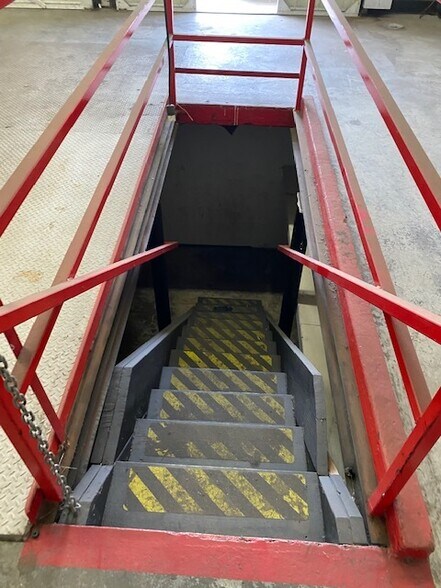 More Photos Of 2700 Lincoln Blvd, Santa Monica Land For Lease