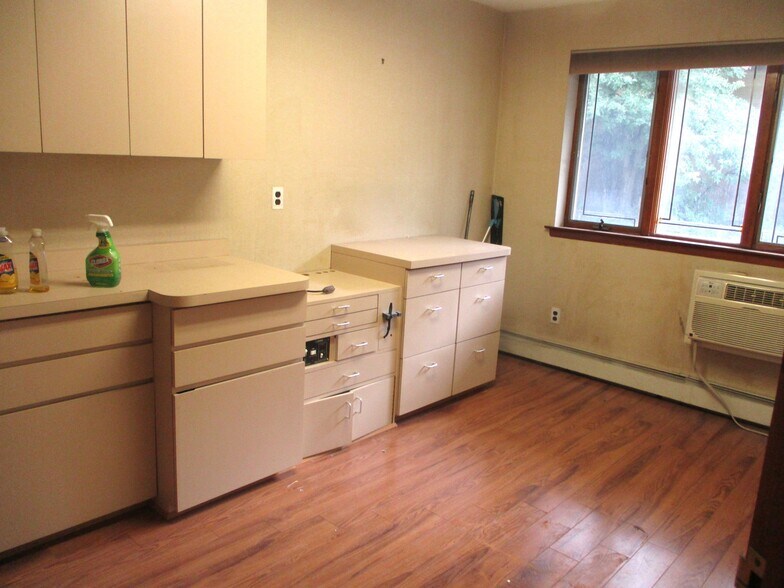 More Photos Of 2256 Hendrickson St, Brooklyn Apartments For Lease