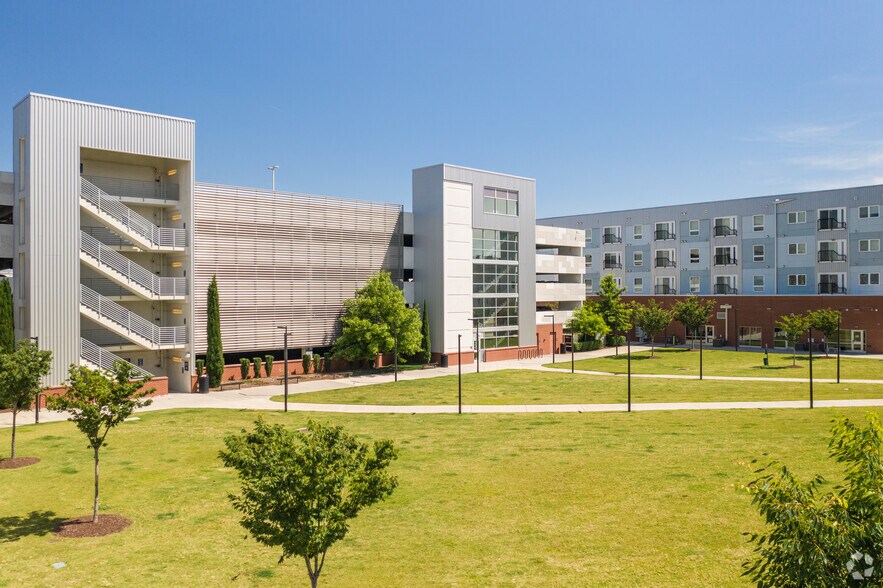 More Photos Of 3201 Washington Ave, Newport News Apartments For Lease