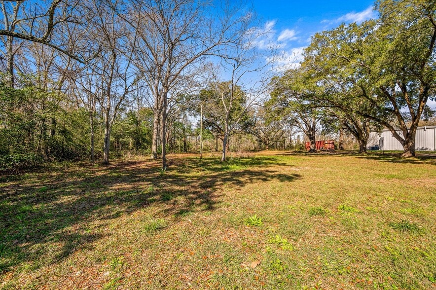 More Photos Of 9225 N Palafox St, Pensacola Office Residential For Sale