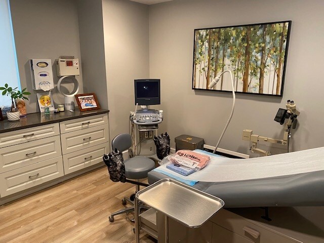 More Photos Of 435 E 90th St, New York Medical For Lease