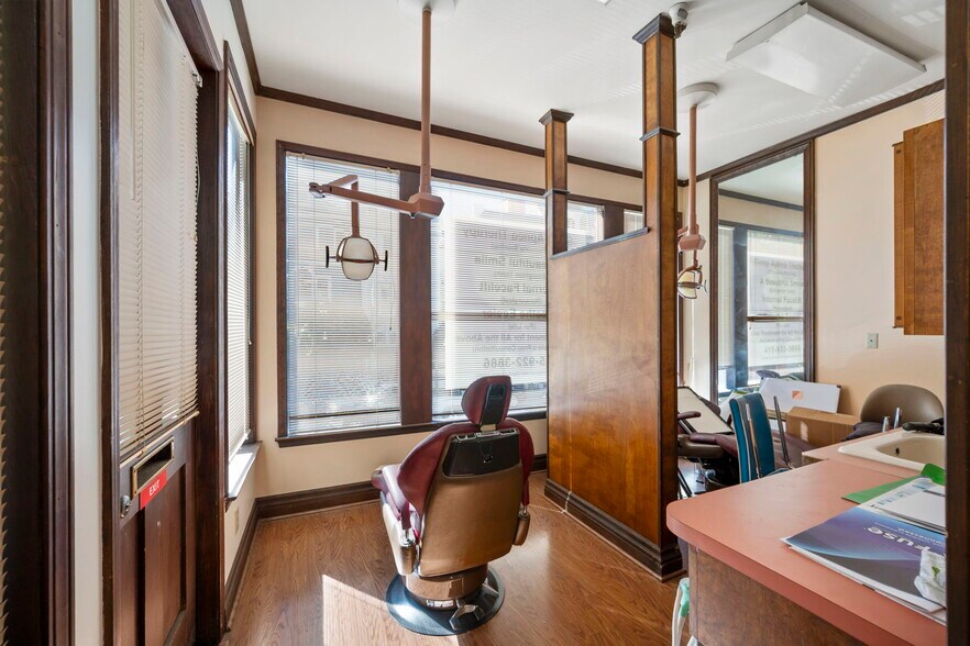 More Photos Of 2250 Union St, San Francisco Storefront Retail Office For Lease