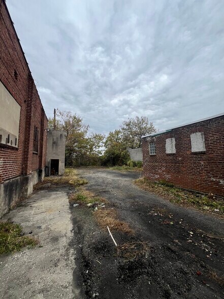 More Photos Of , Philadelphia Industrial For Sale