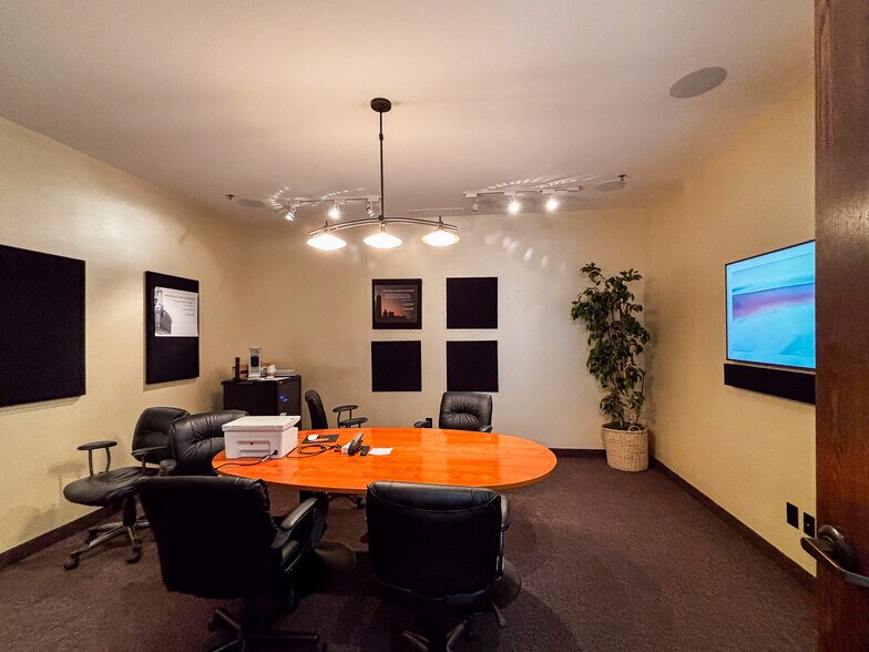 More Photos Of 45130 Golf Center Pky, Indio Warehouse For Sale