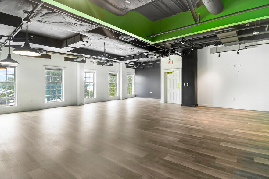 More Photos Of 110 S Union St, Alexandria Office For Sale