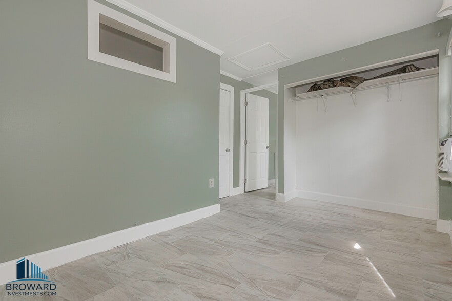 More Photos Of 224 SW 15th St, Dania Beach Apartments For Sale