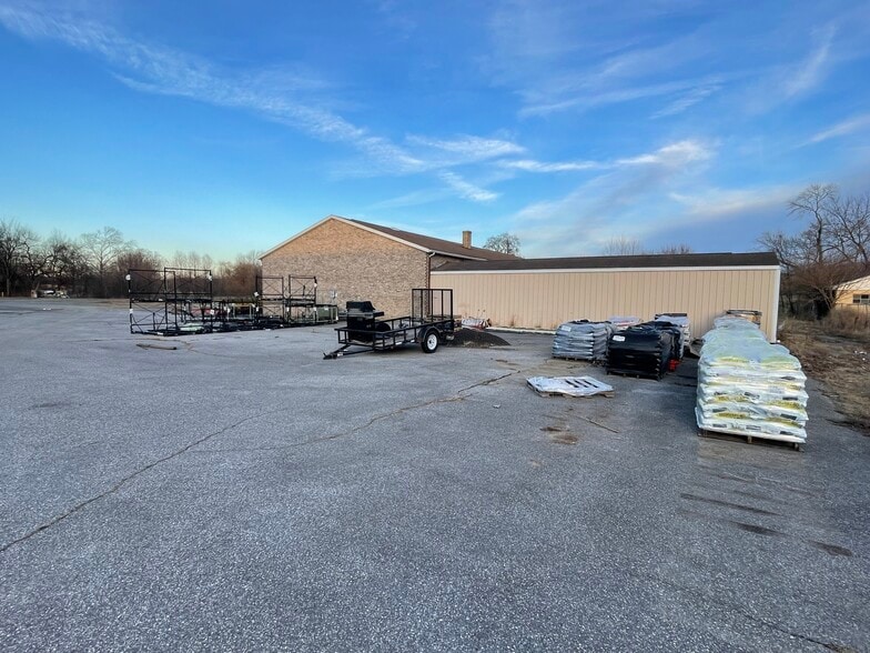 More Photos Of 3737 Lincoln Way W, Chambersburg Flex For Lease
