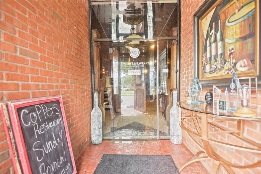 More Photos Of 201 Laurel St, Conway Restaurant For Sale