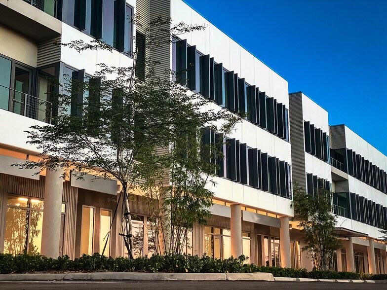 More Photos Of 1695 NW 110th Ave, Miami Office For Sale
