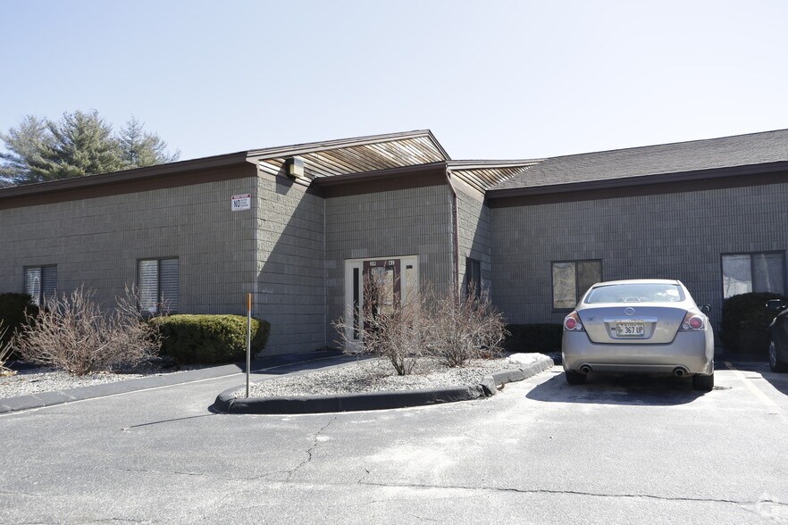 More Photos Of 37-41 Evergreen Dr, Portland Warehouse For Lease
