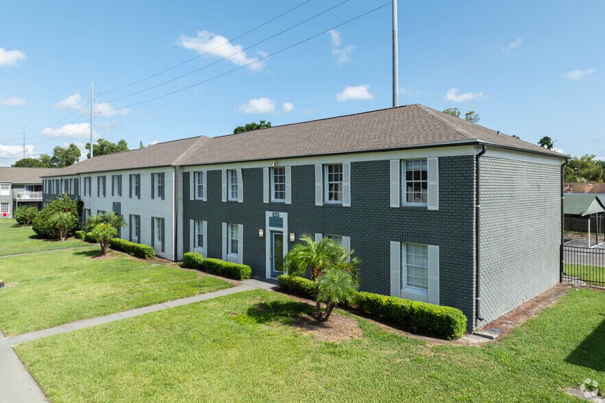 More Photos Of 6900 Concord Dr, Tampa Apartments For Sale