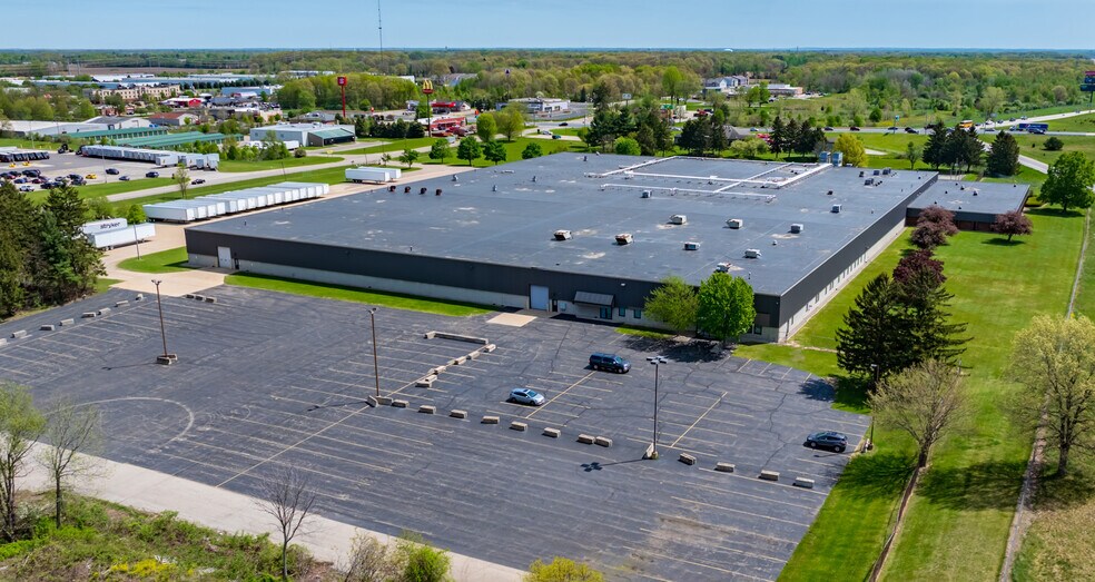 More Photos Of 6677 Beatrice Dr, Kalamazoo Distribution For Lease