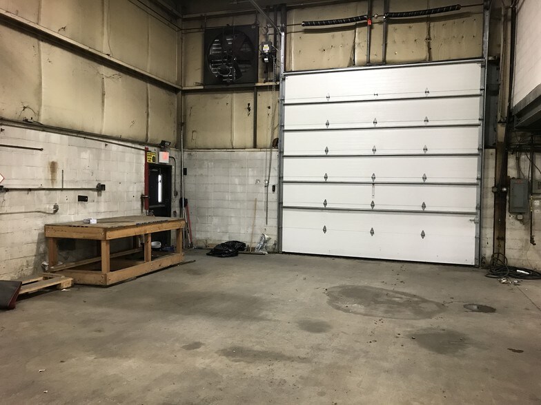 More Photos Of 850 13th Ave, Bethlehem Warehouse For Lease