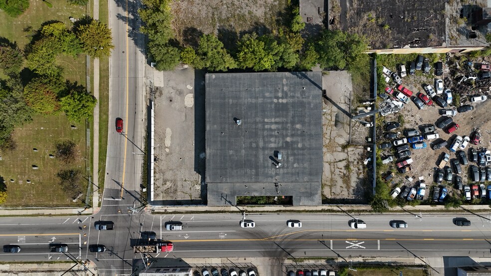 More Photos Of 14410 Meyers Rd, Detroit Industrial For Sale
