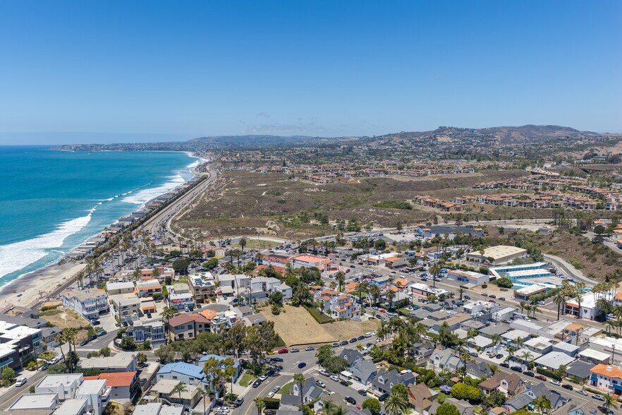 More Photos Of 1720 N El Camino Real, San Clemente Freestanding For Sale