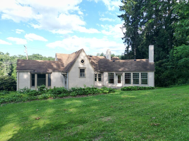 More Photos Of 6216 Old Route 8, Butler Office For Sale