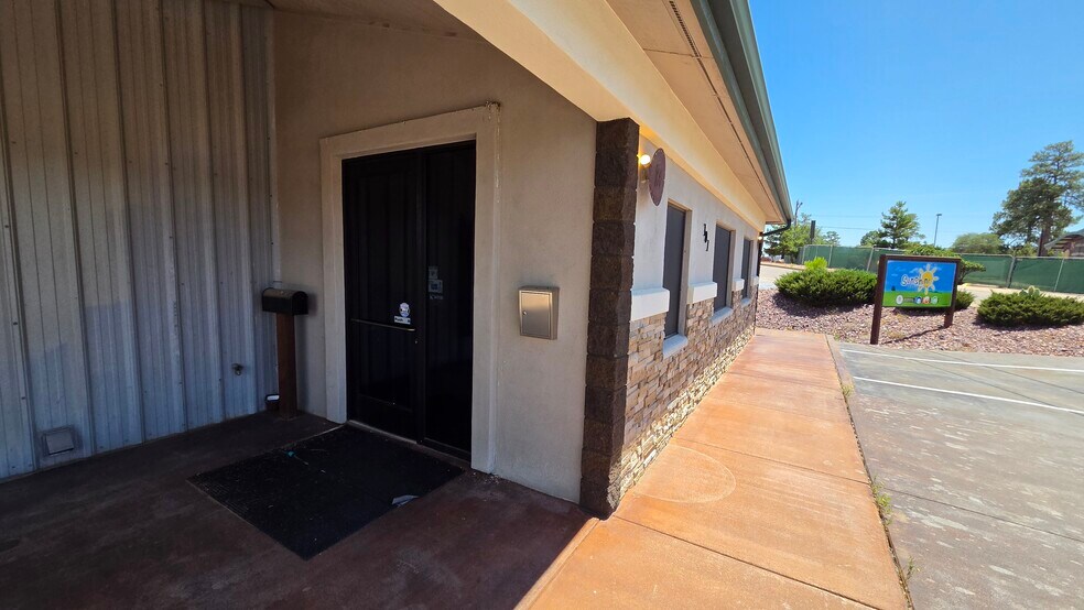 More Photos Of 107 N Tonto St, Payson Warehouse For Sale
