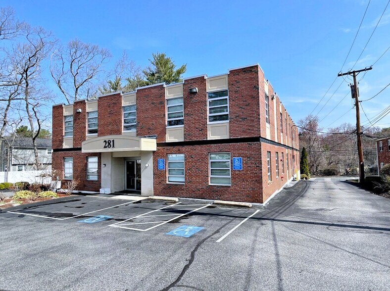 More Photos Of 281 Cambridge St, Burlington Medical For Lease