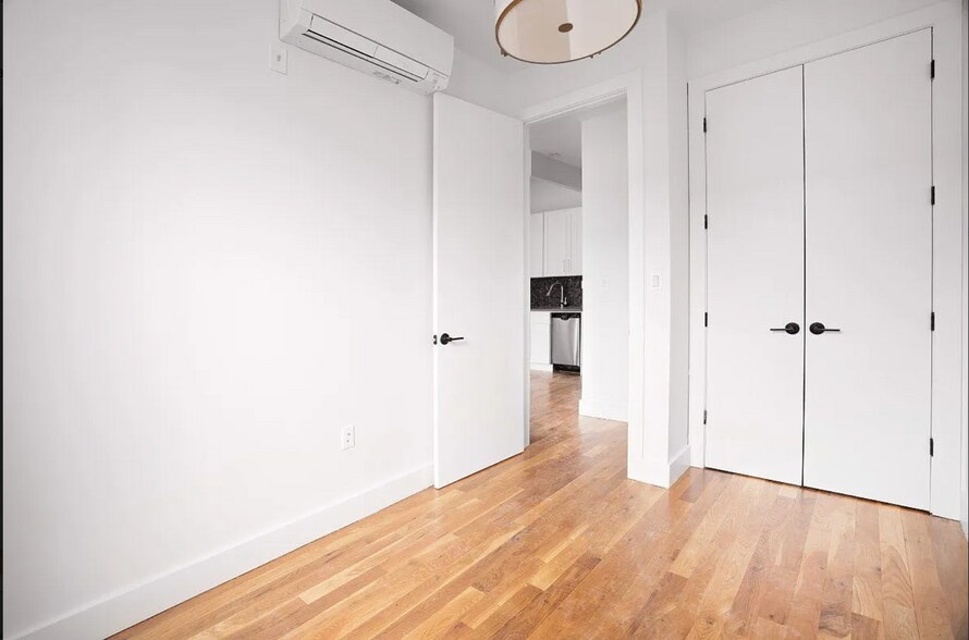 More Photos Of 10 W 122nd St, New York Apartments For Sale