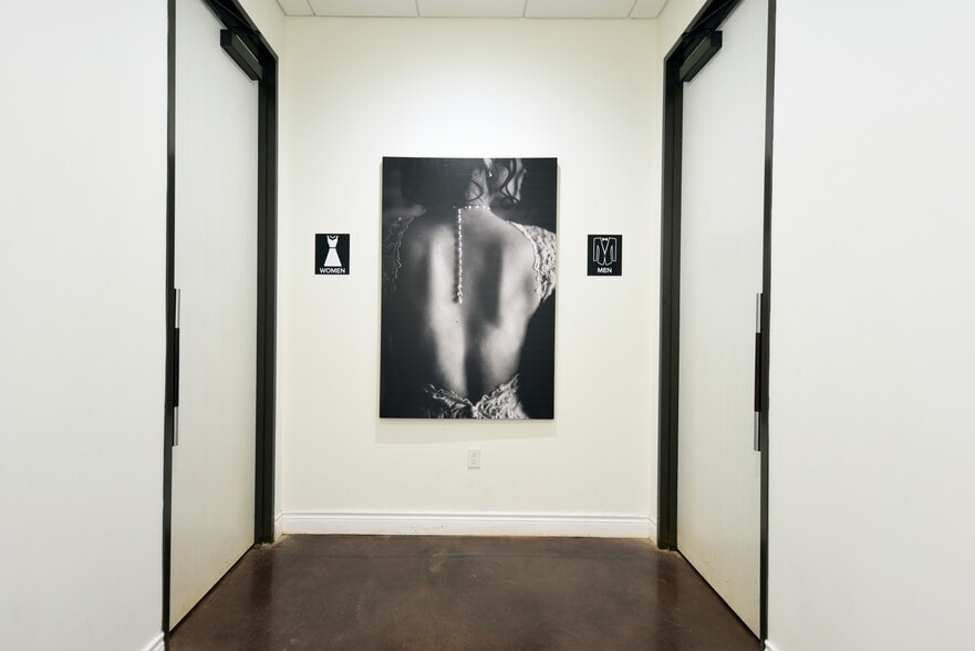 More Photos Of 25566 Bradbury Dr, Hockley Winery Vineyard For Sale