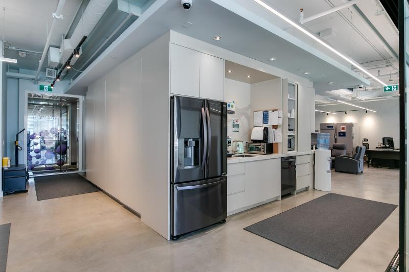 More Photos Of 7 St. Thomas St, Toronto Medical For Sale