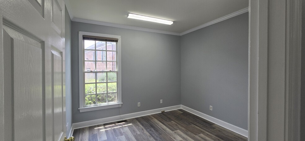 More Photos Of 2525 Raeford Rd, Fayetteville Medical For Lease