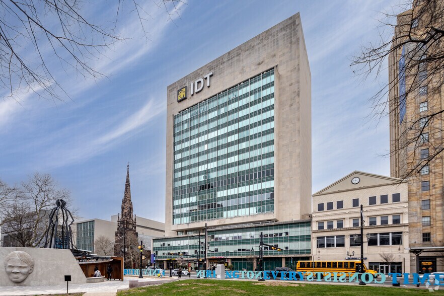 More Photos Of 520 Broad St, Newark Office Residential For Lease