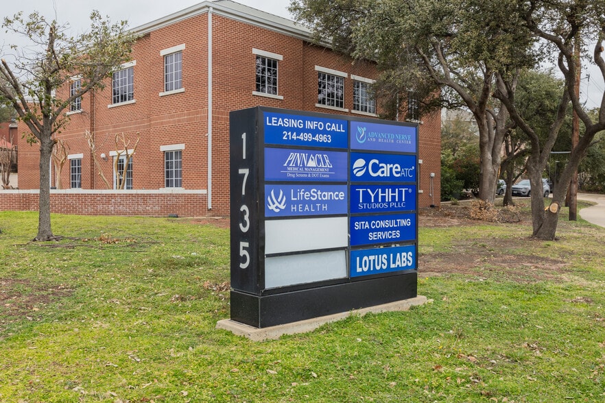 More Photos Of 1735 Keller Springs Rd, Carrollton Medical For Lease