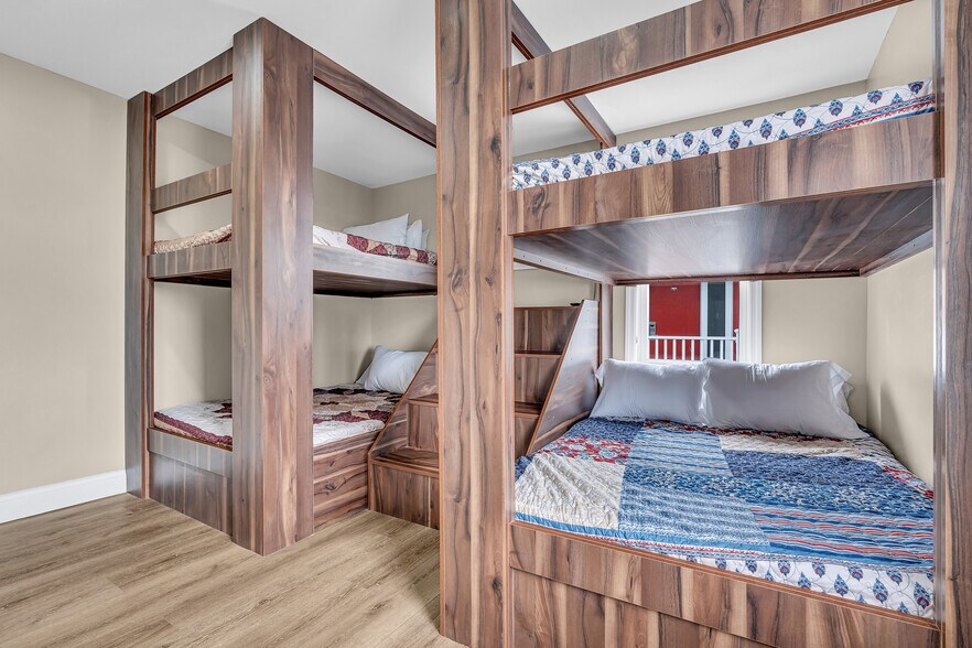 More Photos Of 61 Sumner Ave, Seaside Heights Hotel For Sale