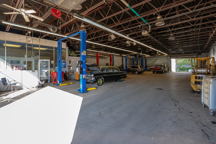 More Photos Of 12222 Detroit Ave, Lakewood Auto Repair For Sale