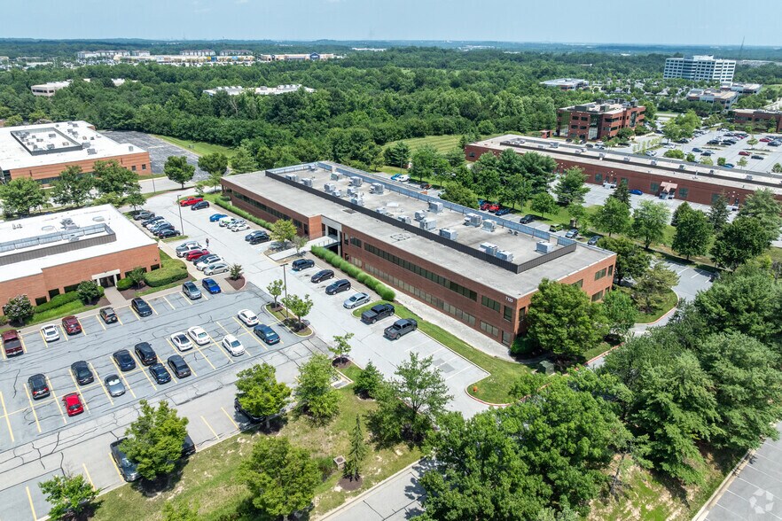 More Photos Of 7125 Thomas Edison Dr, Columbia Office For Sale