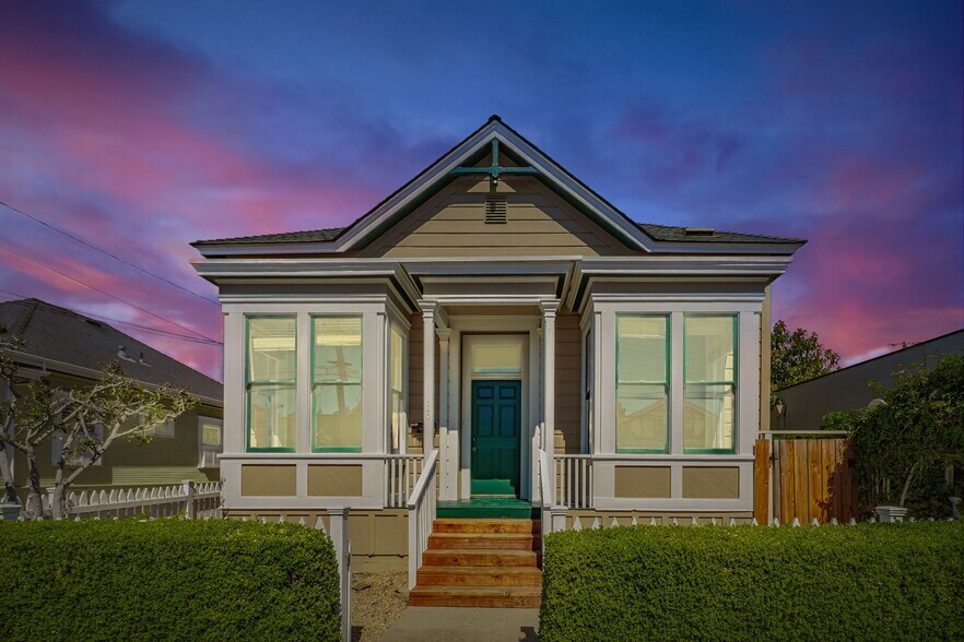 More Photos Of 120 Maple St, Santa Cruz Specialty For Sale