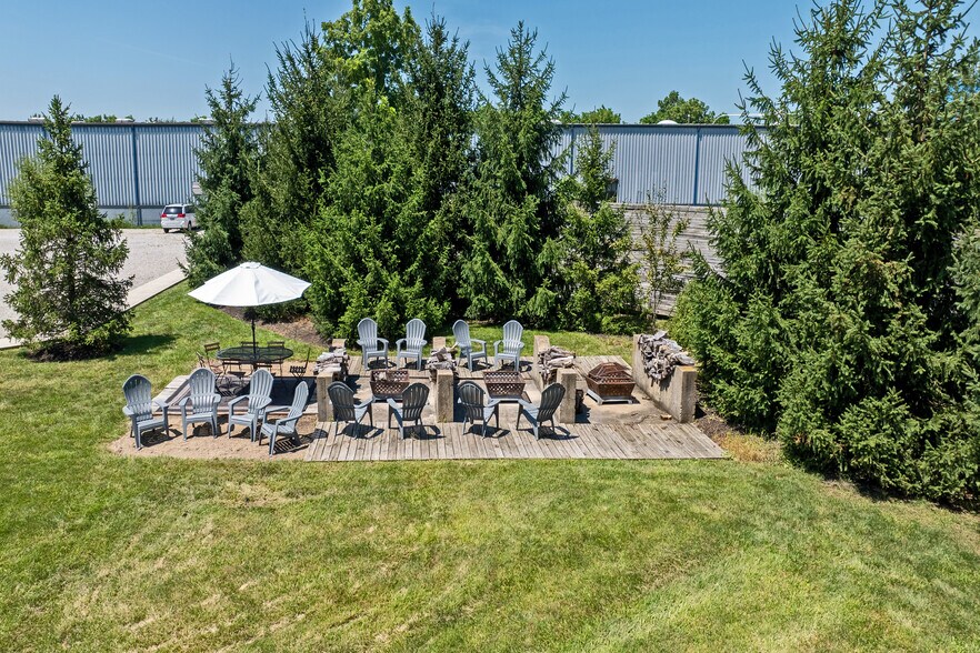 More Photos Of 8 E 3rd Ave, Mount Sterling Specialty For Sale