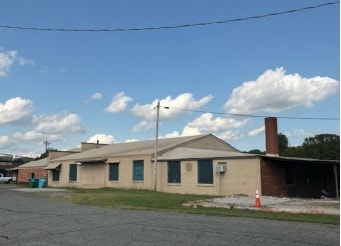 More Photos Of 89 W Salisbury St, Denton Flex For Sale