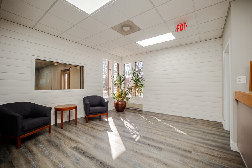 More Photos Of 1320 Ymca Dr, Festus Office For Lease