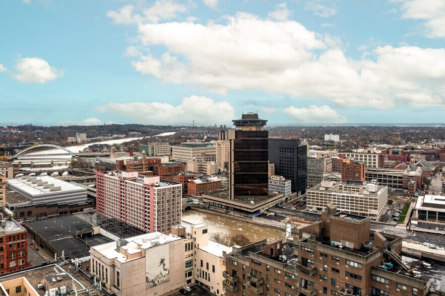 More Photos Of 26-28 E Main St, Rochester Office Residential For Lease