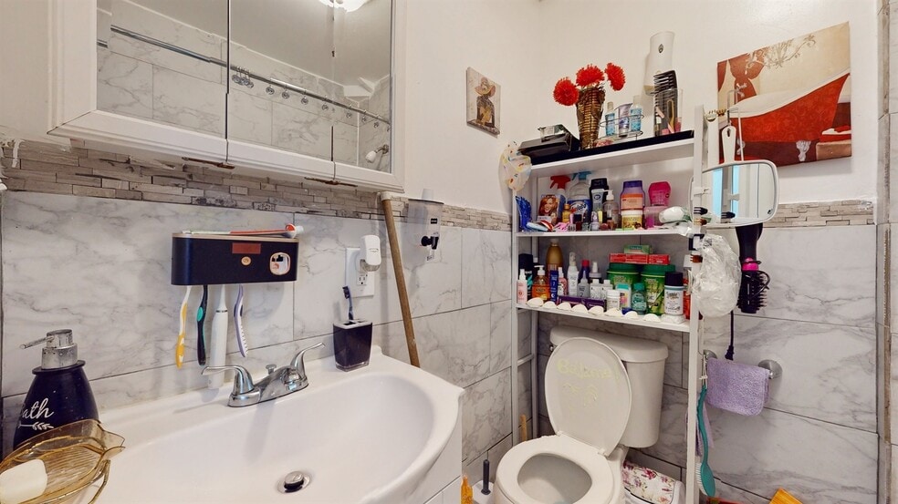 More Photos Of 563 59th St, West New York Apartments For Sale